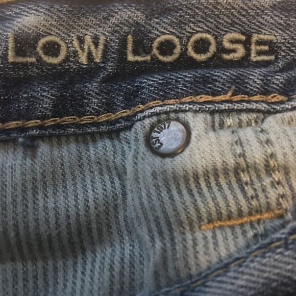 Men’s American Eagle distressed jeans size 36/30. Button fly, 5 pocket style. - Picture 3 of 6